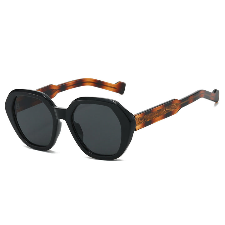 Women's elegant sunglasses in modern octagonal design Bowlift