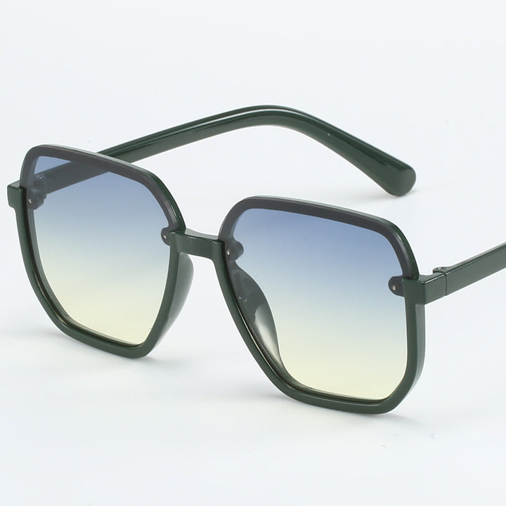Women’s geometric sunglasses in modern design Bowlift