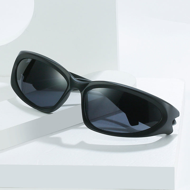 Sporty Sunglasses Bowlift