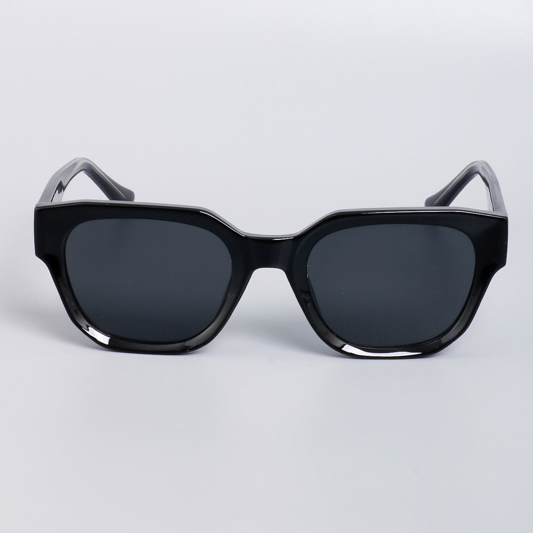 Women's sunglasses in a stylish, angular design with UV protection Bowlift