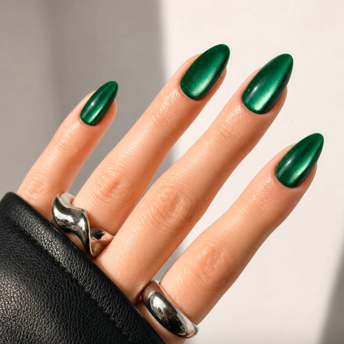 High-quality artificial nails with glossy surface Bowlift