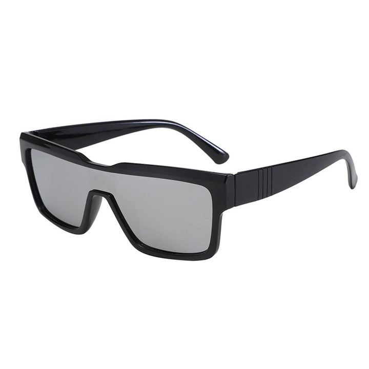 Women Fashion Sunglasses with Unusual Design Bowlift