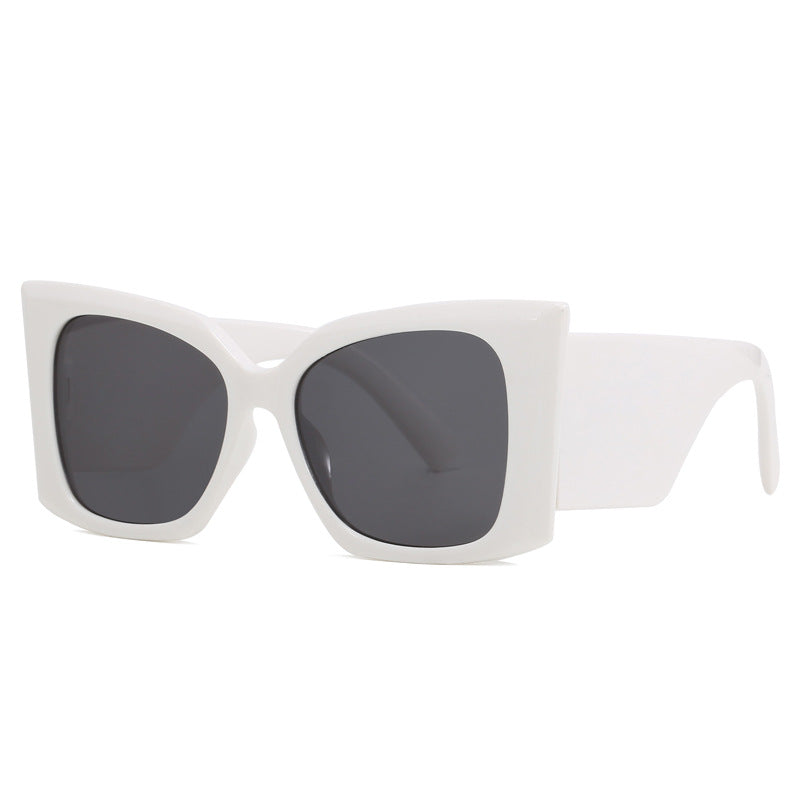Women fashionable oversized sunglasses with geometric frame Bowlift
