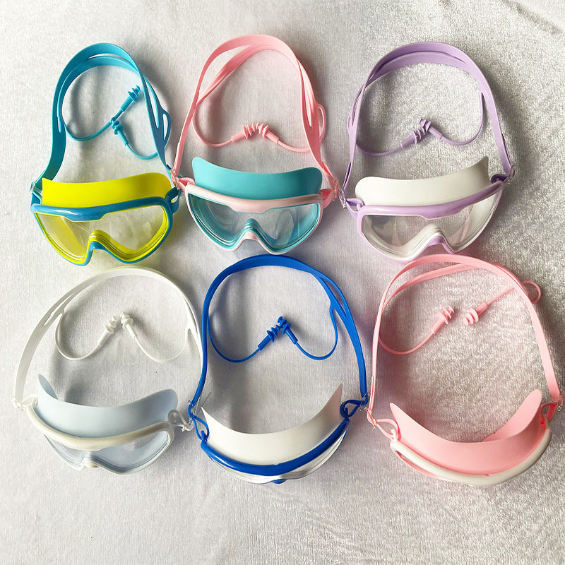 High-quality swim mask with extensive field of vision Bowlift