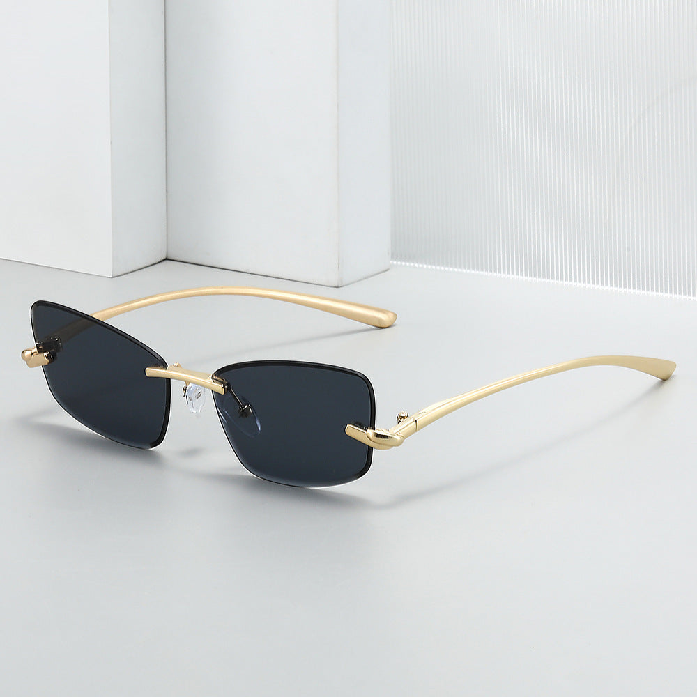 Luxurious Wide-Brim Sunglasses Bowlift
