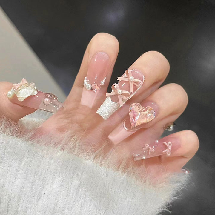 Decorative Press-On Nail Set with Charming Accents Bowlift