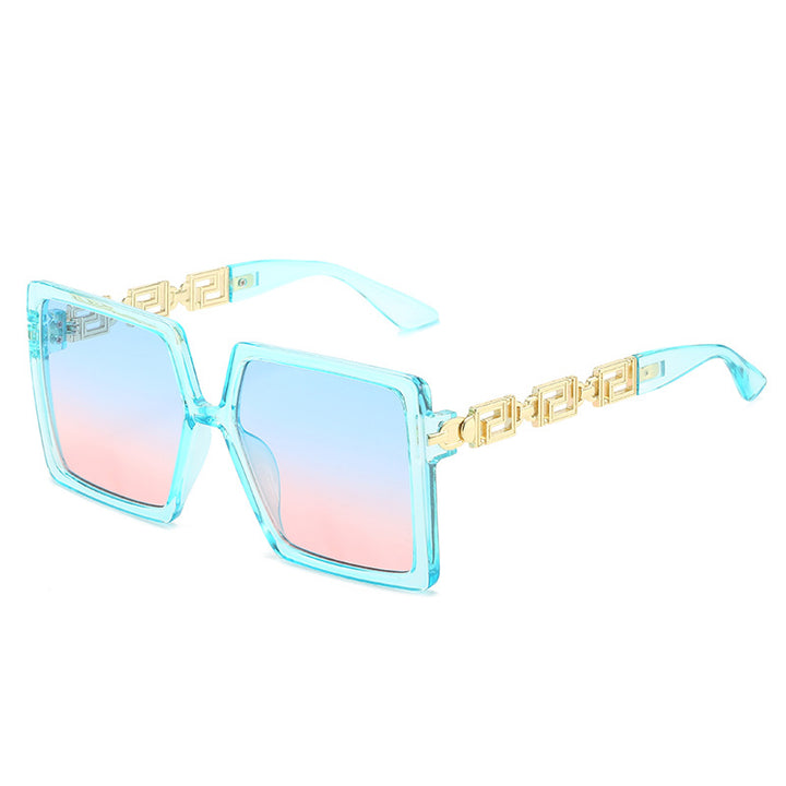 Ladies square sunglasses with luxurious accents Bowlift