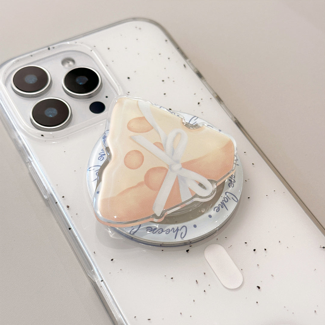 Fun refrigerator magnet in cake shape Bowlift