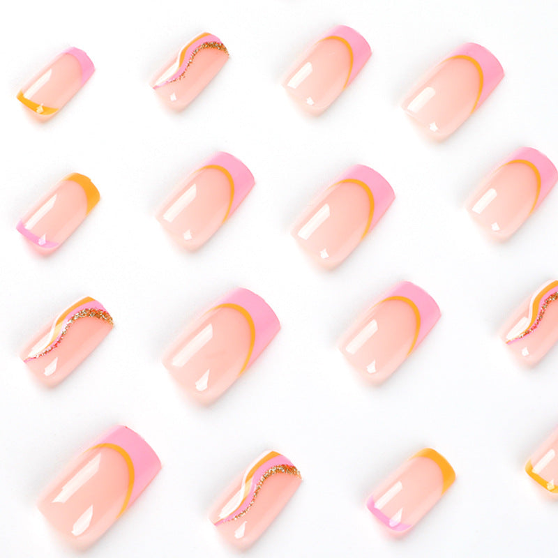 Artificial Nail Art with Trendy Gradient Bowlift