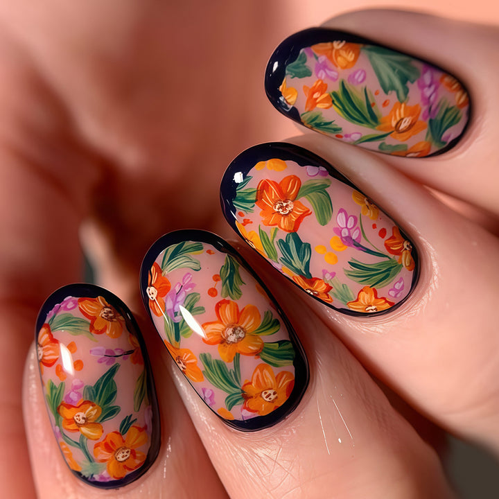 Seasonal Themed Press-On Nail Art Set Bowlift
