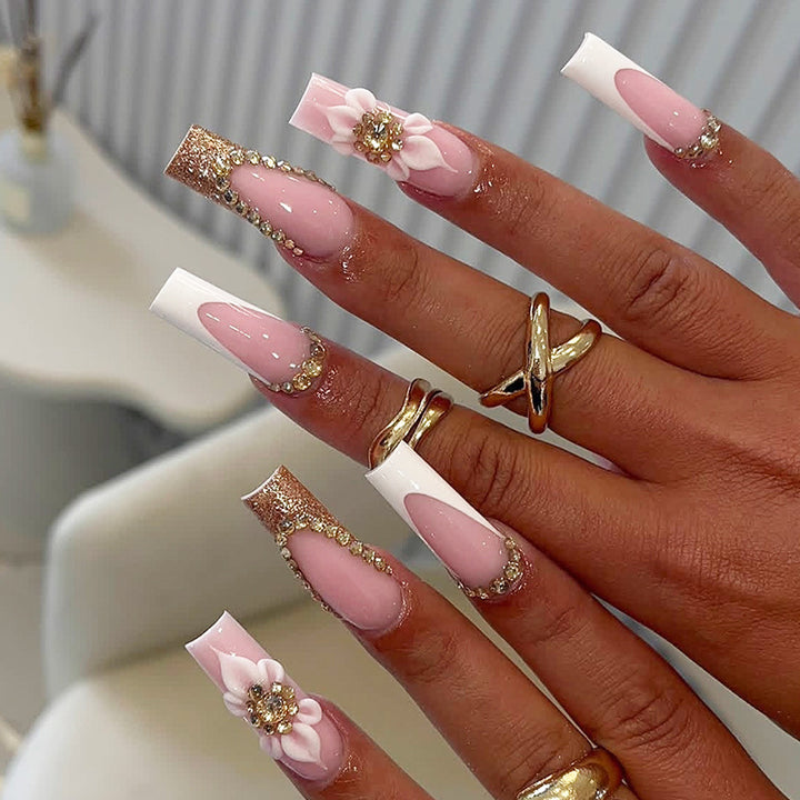 Premium Decorative Press-On Nail Set with Rhinestone and Floral Accents Bowlift