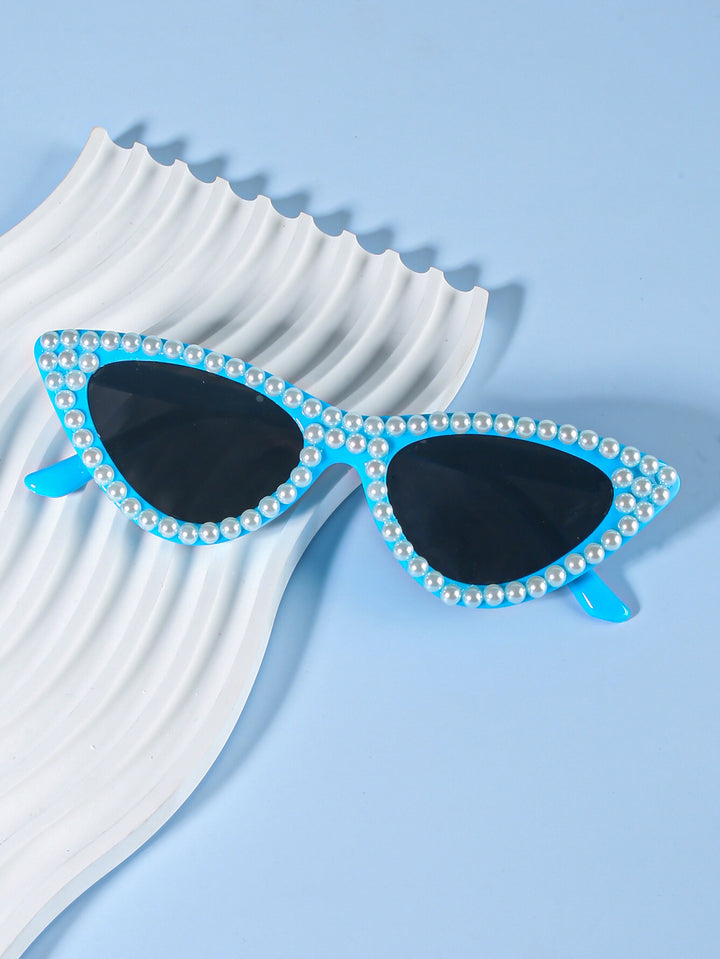 Cat-Eye Fashion Sunglasses Bowlift