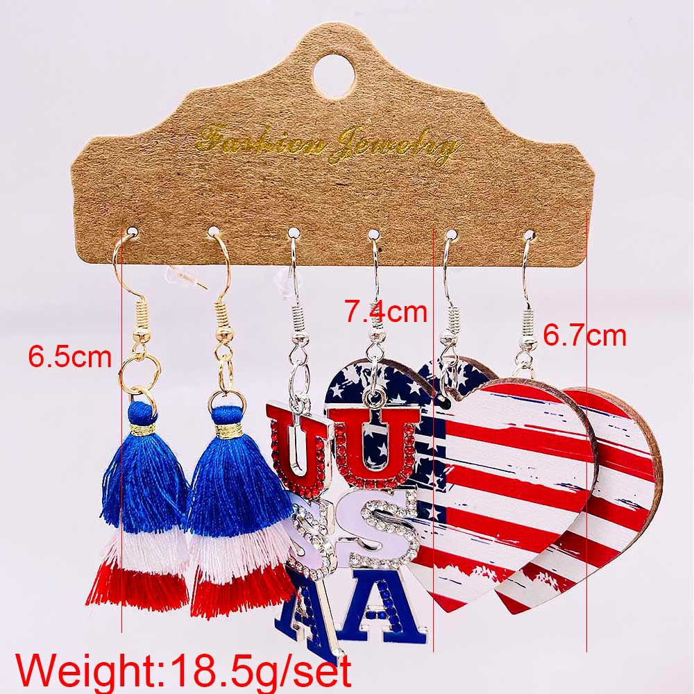 Women’s American-inspired earring set made of lightweight wood and acrylic with drop and letter charms Bowlift