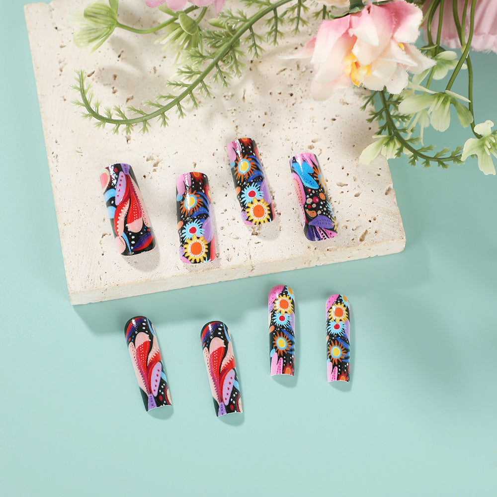 Creative Art Nails in Artistic Floral Design Bowlift