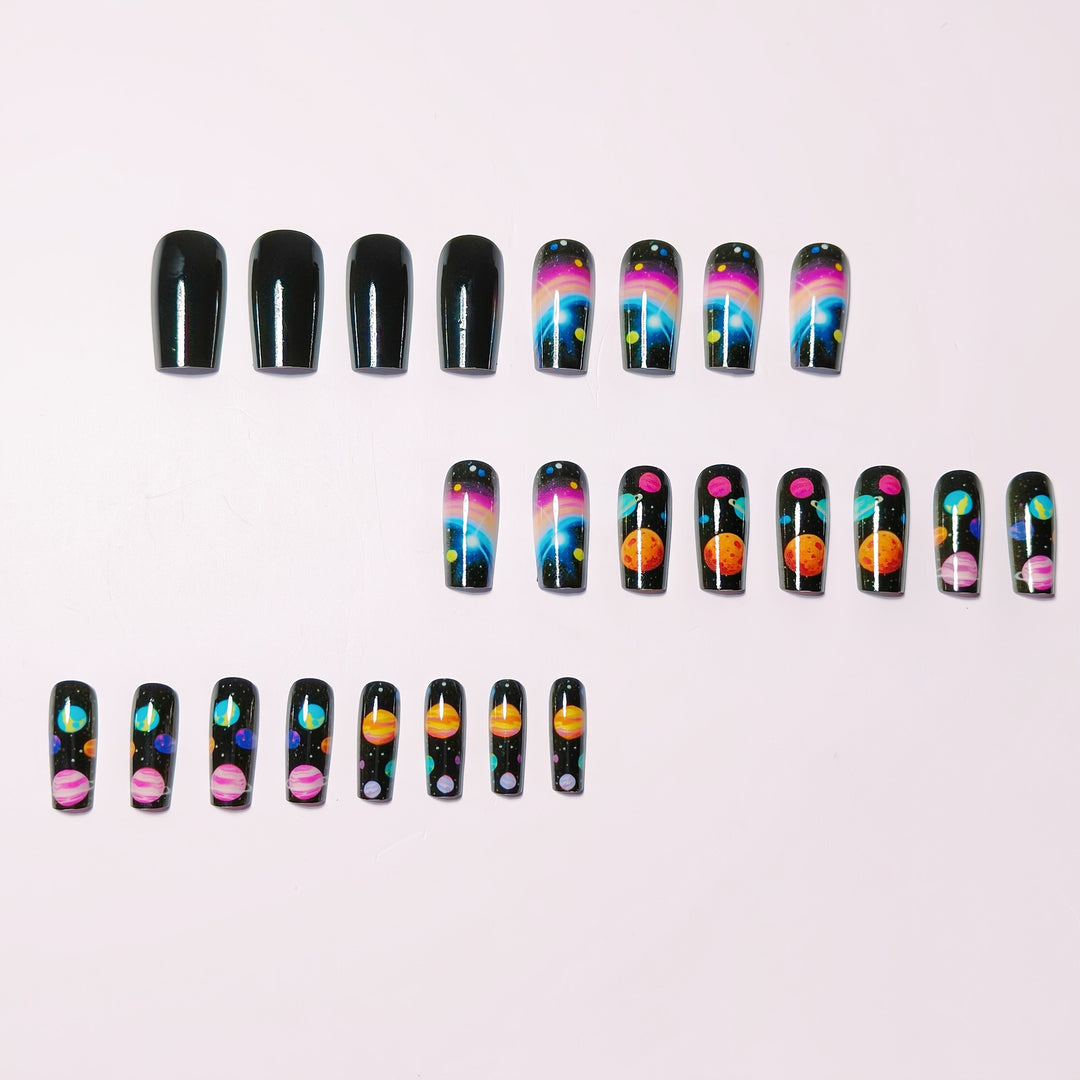 Celestial-Themed Nail Art Bowlift