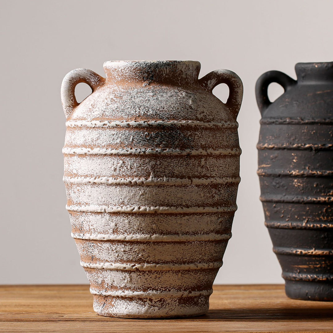 Decorative ceramic vase Bowlift