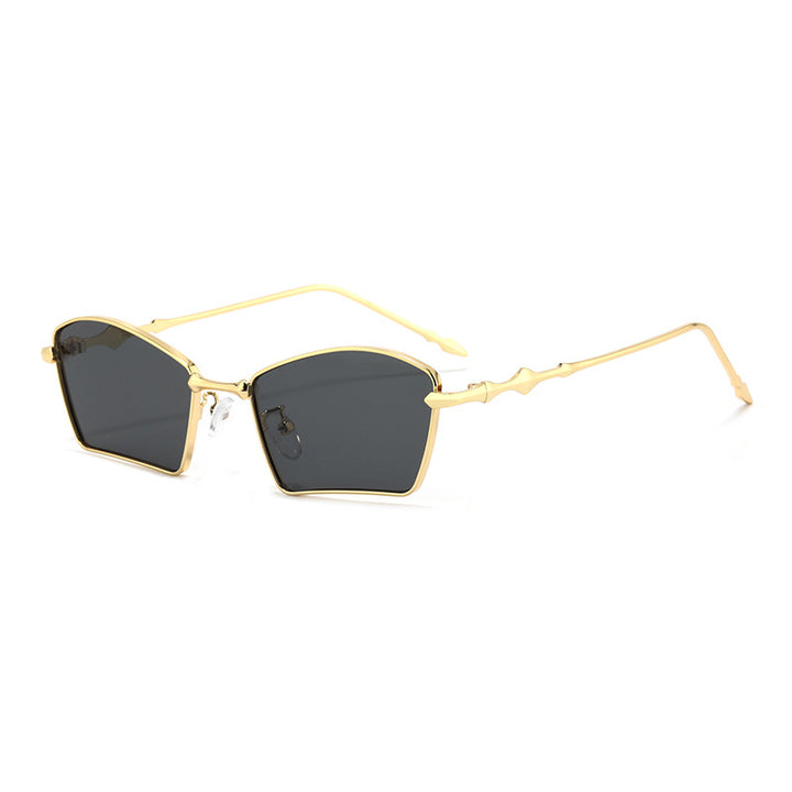 Ladies trendy sunglasses with geometric frame and gradient lenses Bowlift