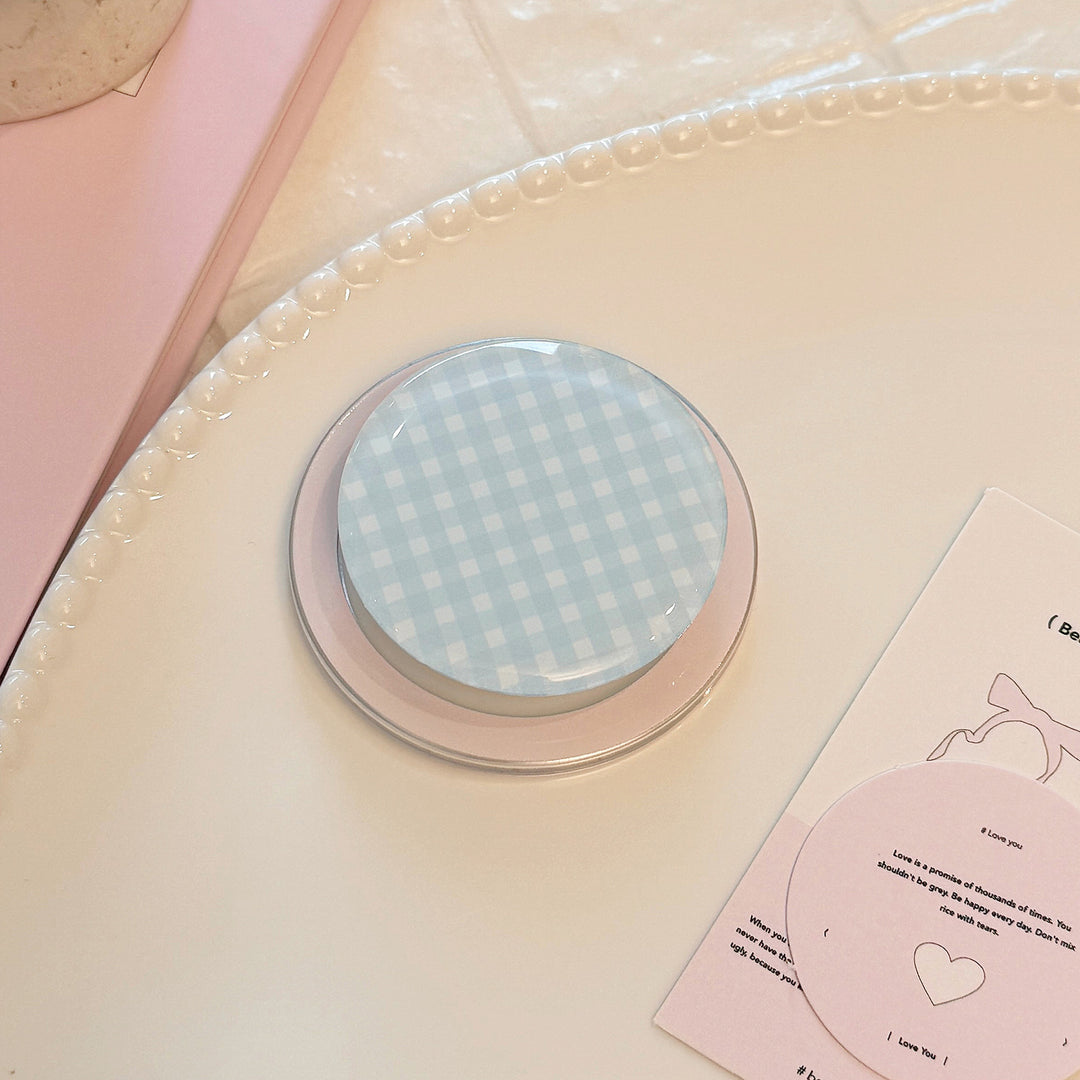 Practical glass coaster with checkered pattern Bowlift