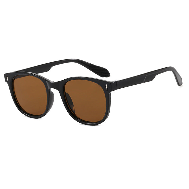 Women's stylish sunglasses with ergonomic frame and protective UV filter Bowlift