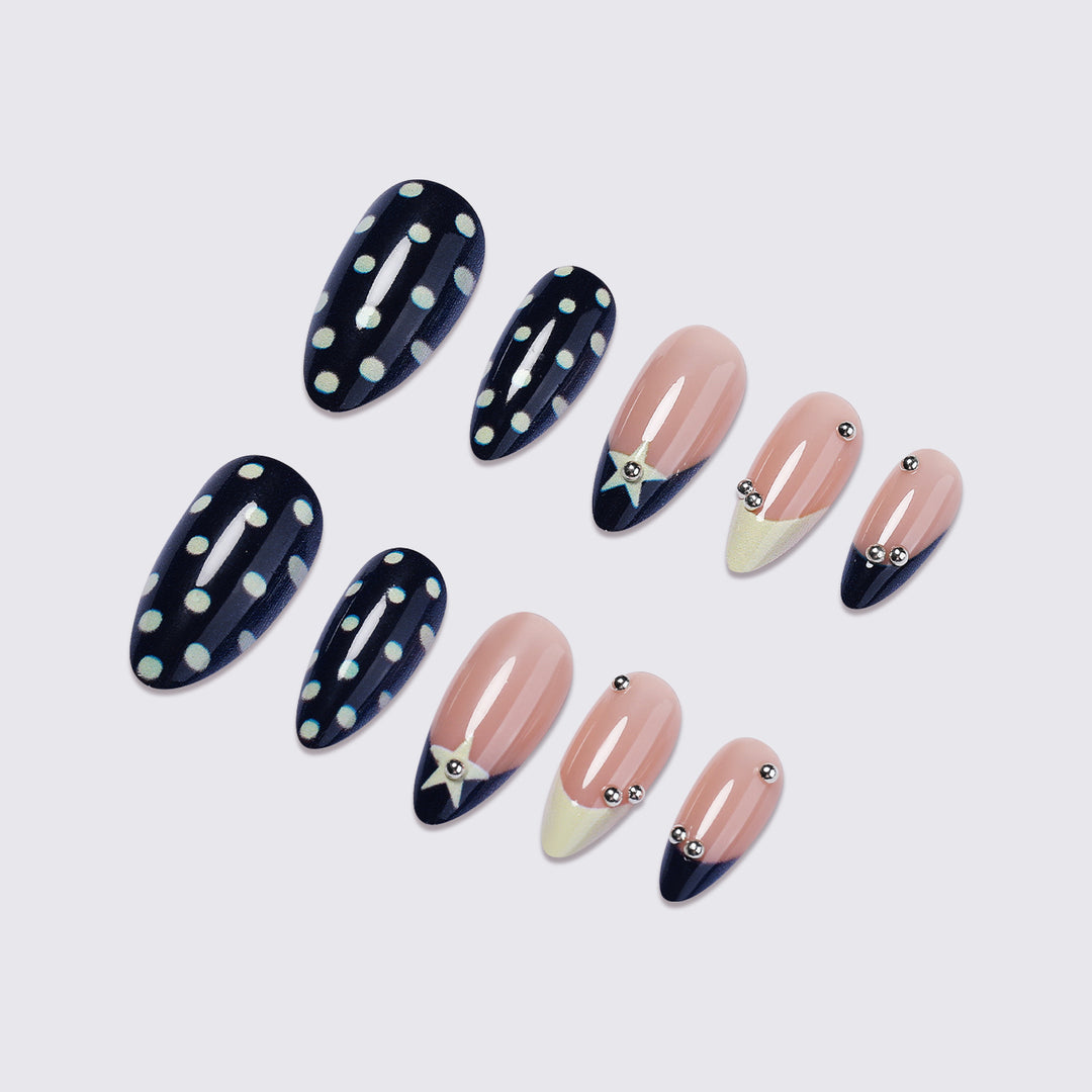 Artificial nail set with stylish star and dot patterns Bowlift