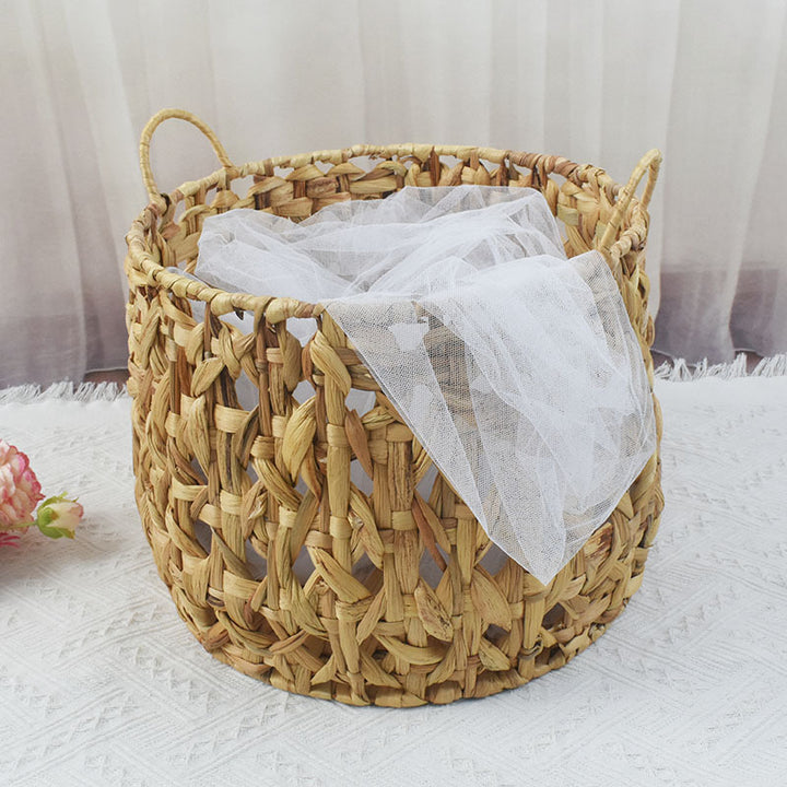 Handwoven decorative basket Bowlift
