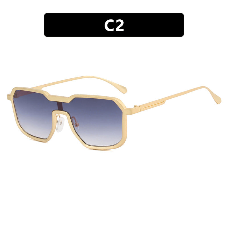 Ladies extravagant geometric sunglasses with protective UV filter Bowlift