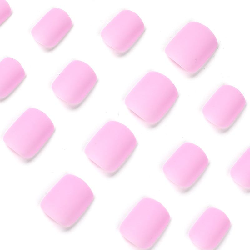 Artistic gel nails with matte finish Bowlift