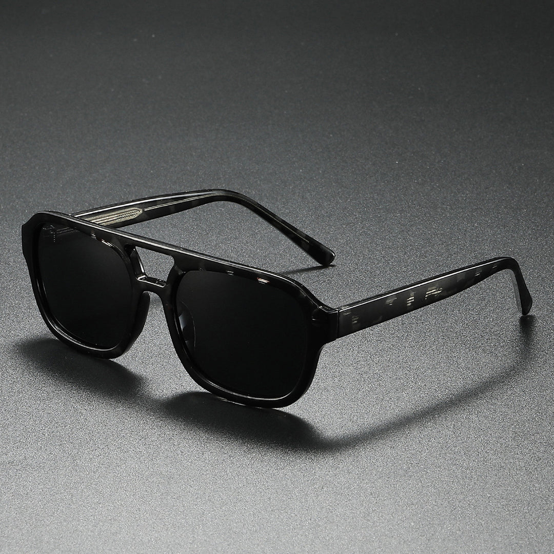 Women's fashionable sunglasses in elegant, angular design Bowlift