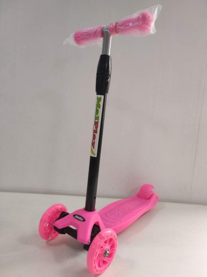 Tri-Wheel Stability Scooter Bowlift