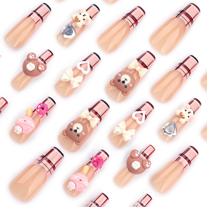 Artificial nail art with cute animal and candy motifs Bowlift