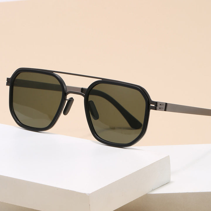 Ladies fashionable sunglasses in modern stylish design Bowlift