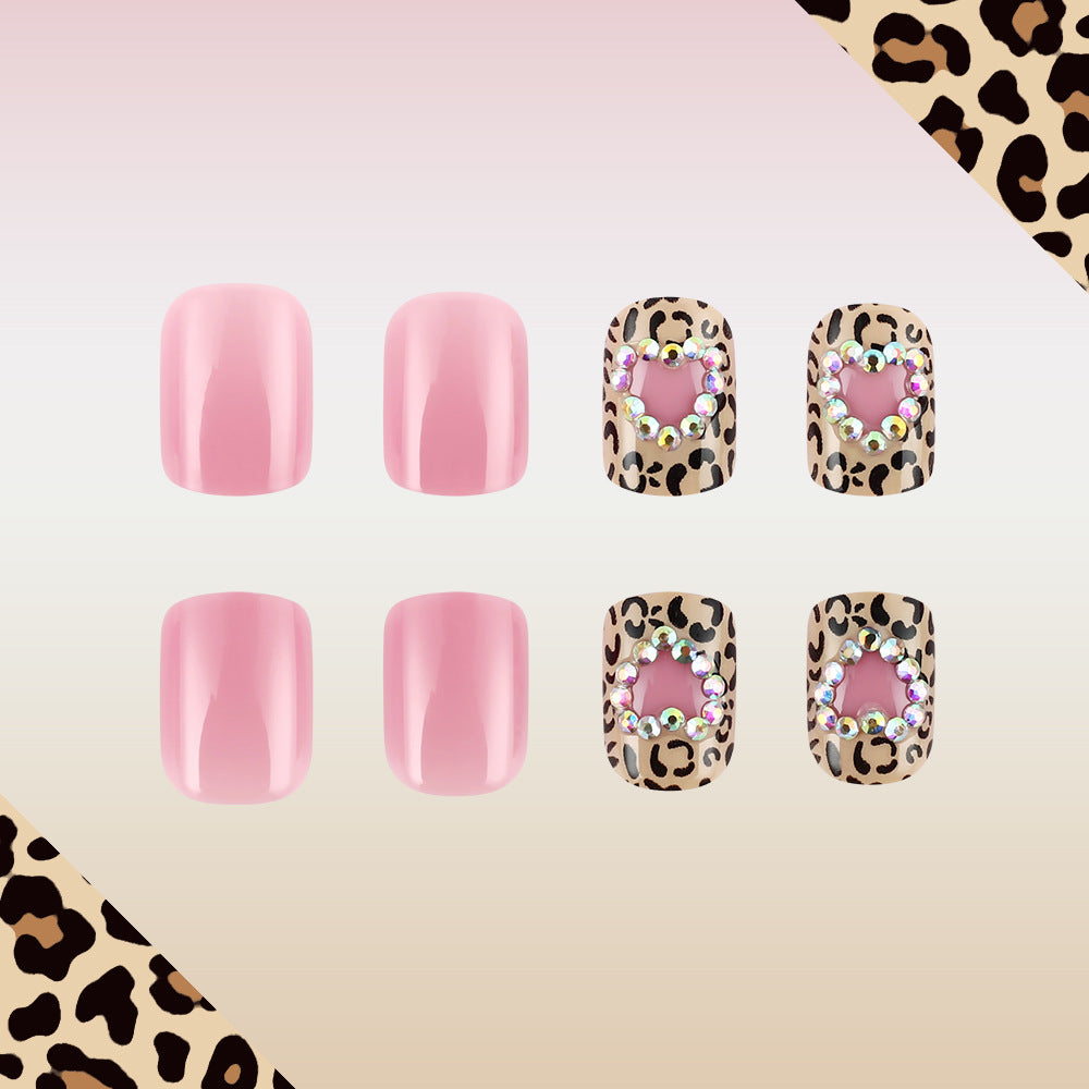 Decorative Nail Art Set with Leopard Patterns Bowlift