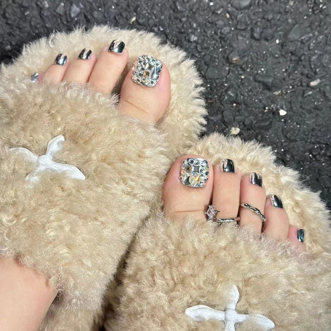 Decorative Crystal-Embellished Press-On Nails Bowlift