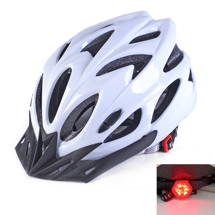 Mountain bike helmet with integrated safety light and dynamic ventilation Bowlift