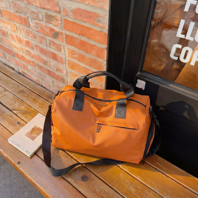 Sport-Duffel-Bag with High Volume and Water-Repellent Material Bowlift