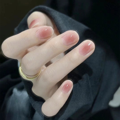 Natural gel nail art with high gloss finish Bowlift