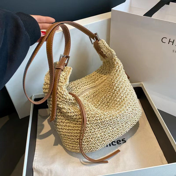 Cultivated raffia shoulder bag with leather accents Bowlift