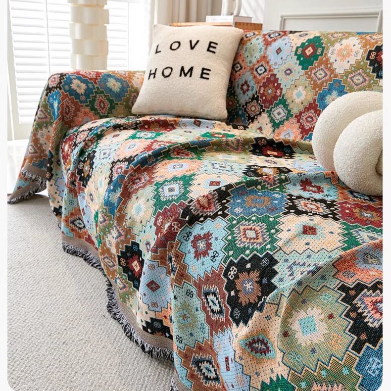 Zigzag Pattern Decorative Throw Blanket