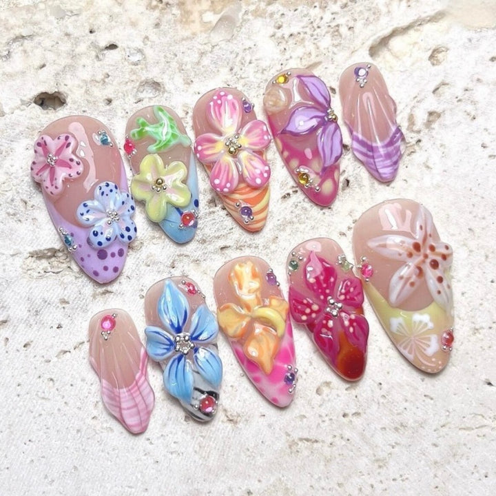 Nature-Themed Artistic Press-On Nail Set Bowlift