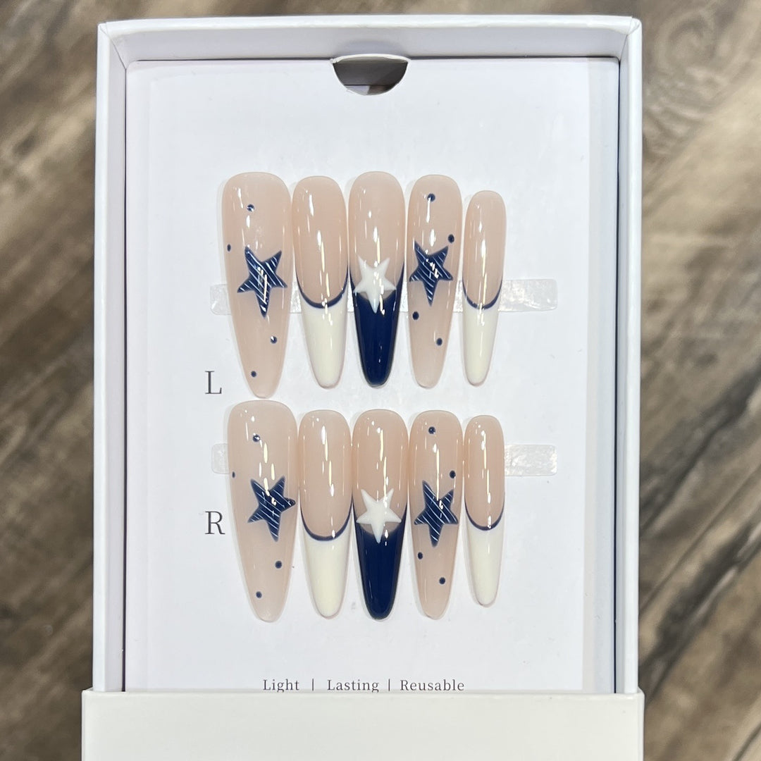 Elegant Stiletto Press-On Nail Set with Decorative Accents Bowlift