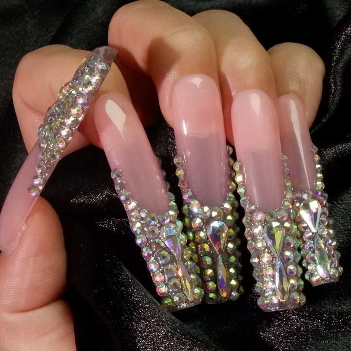 3D Decorative Press-On Nail Extensions with Sparkling Gem Accents Bowlift