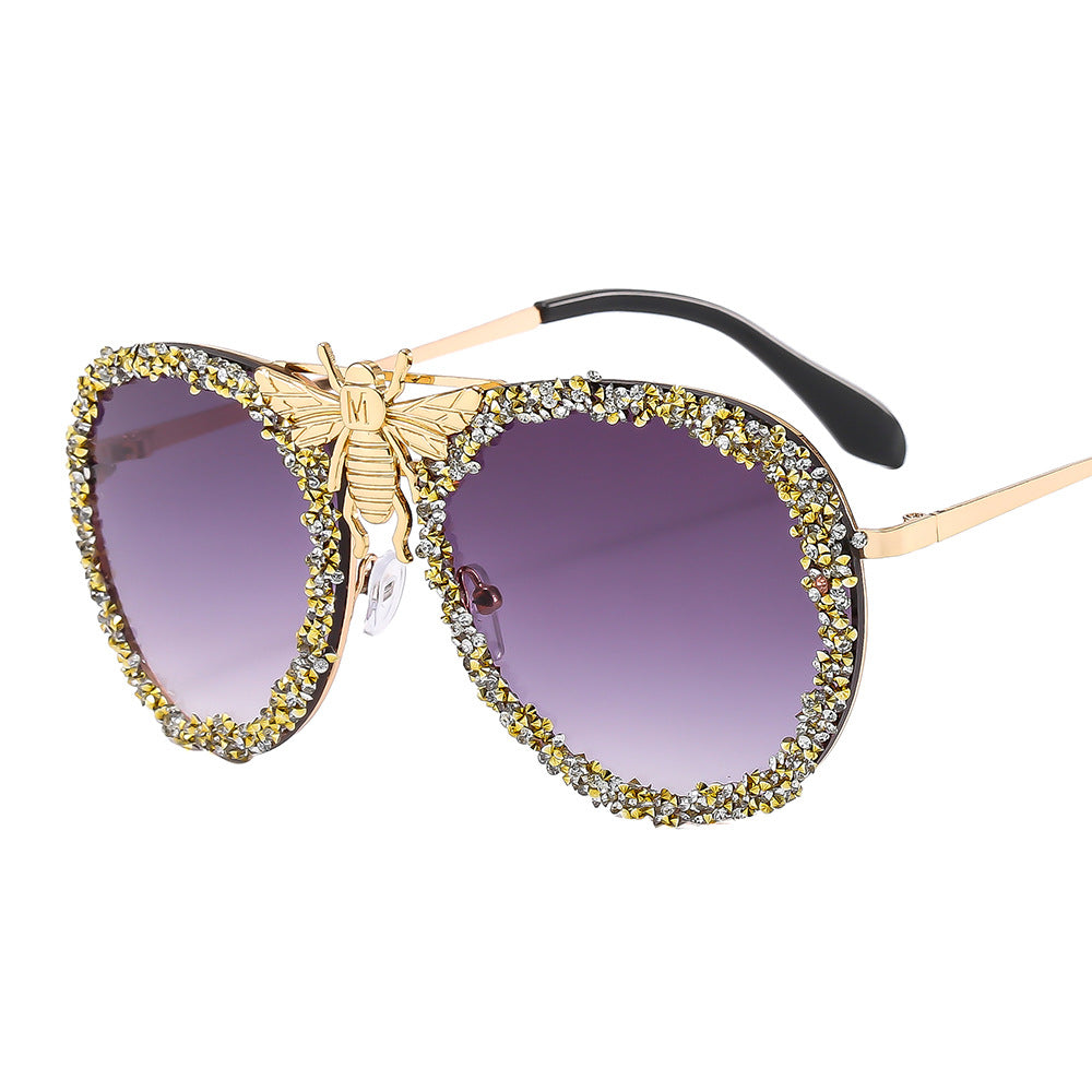 Women Glamorous Oversized Sunglasses with Unique Decorative Frame Bowlift
