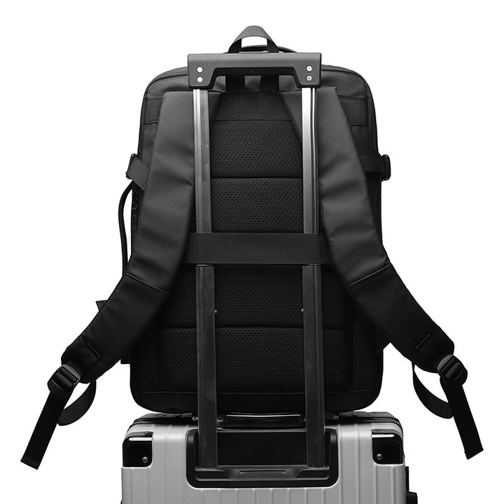 High-Functionality Daily Backpack Bowlift