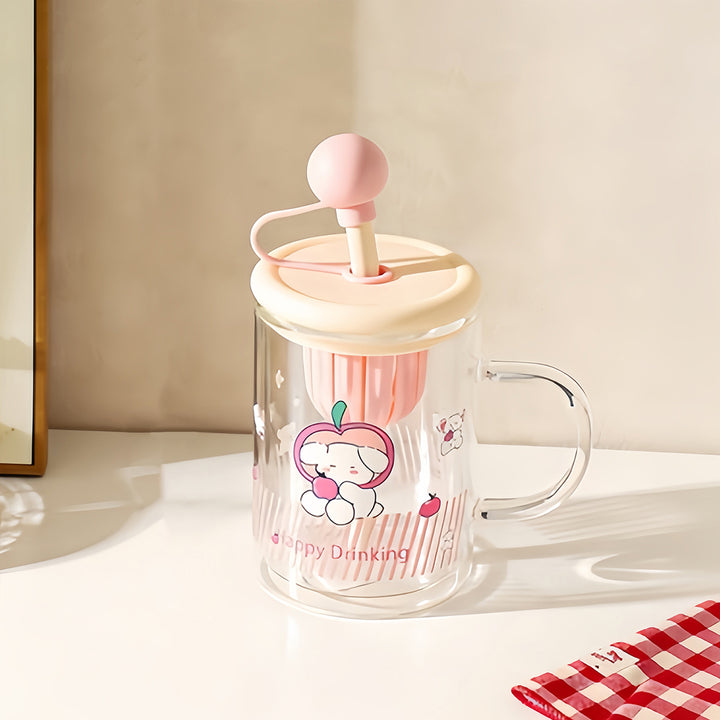 Ladies drinking glass with creative silicone lid and integrated straw Bowlift