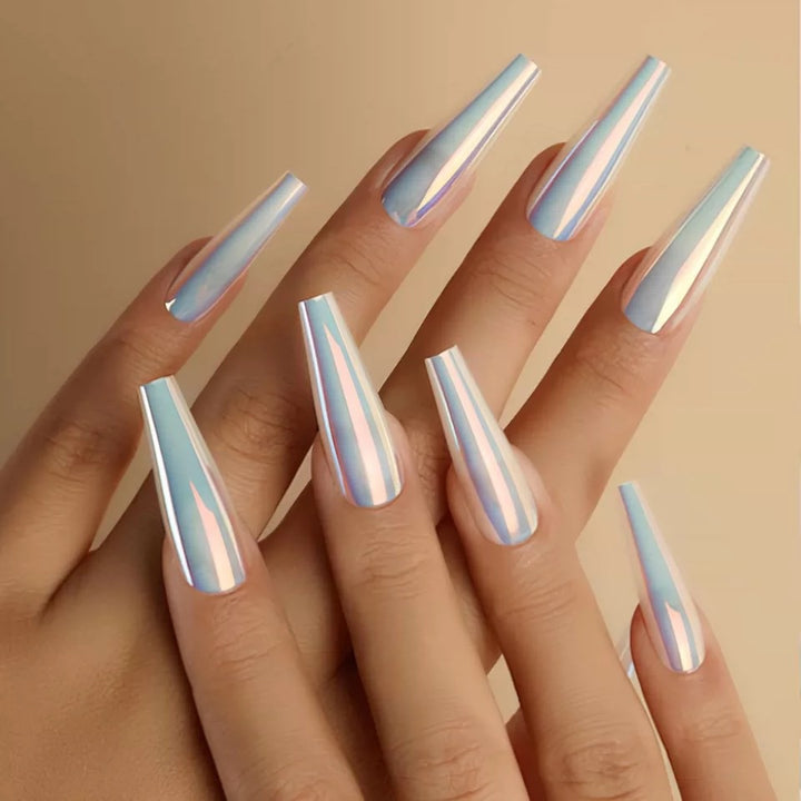 Artificial nail tips with holographic design Bowlift