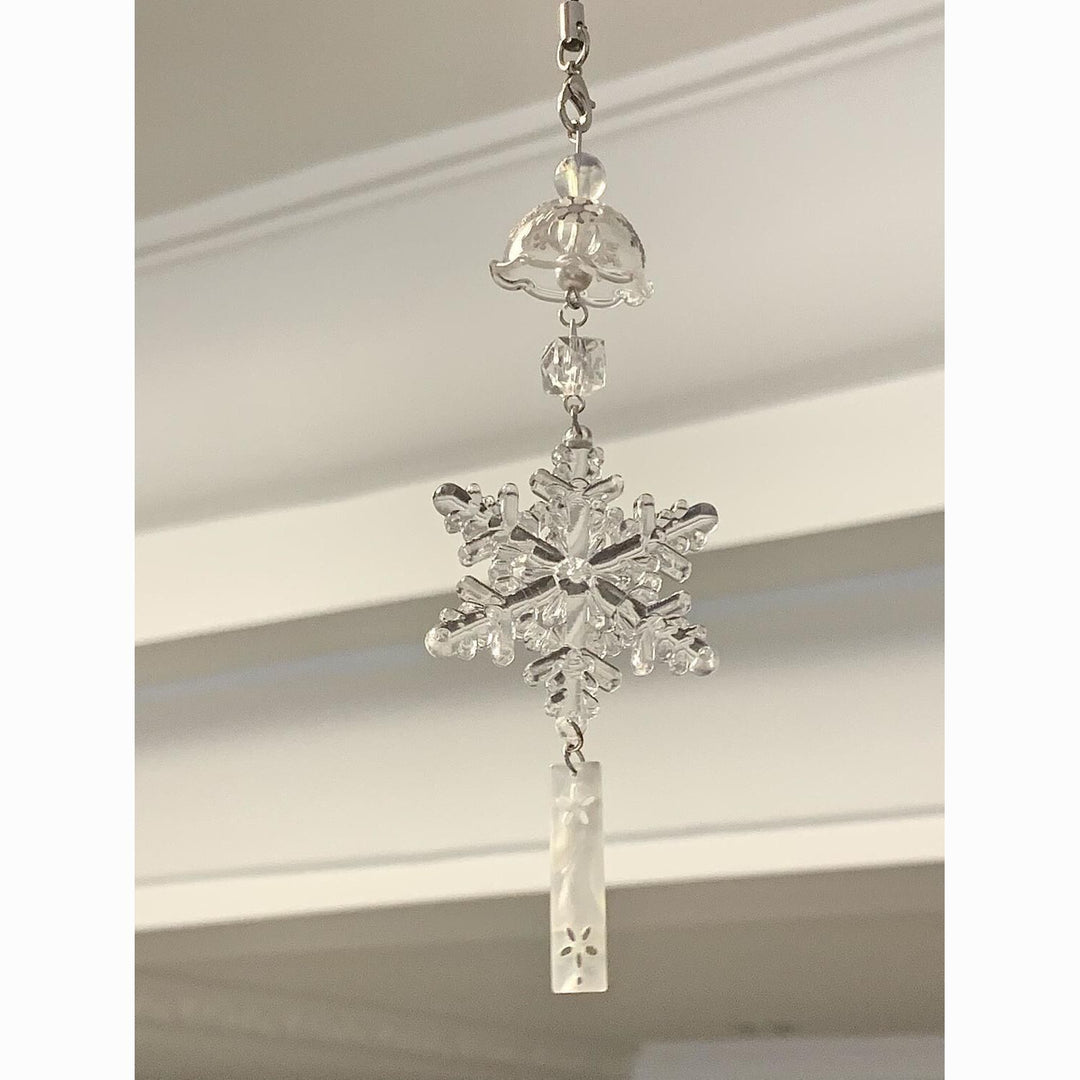 Decorative Crystal Snowflake Pendant Bowlift