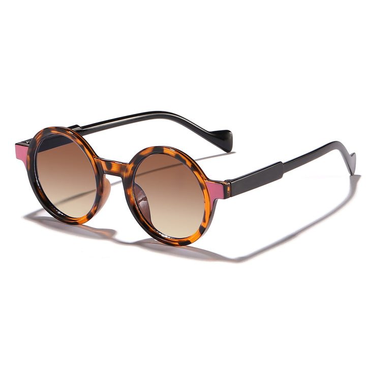 Women's fashionable sunglasses in unique retro frame design Bowlift
