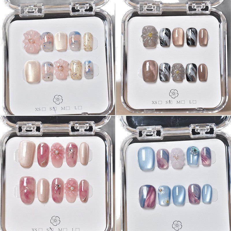 Decorative Floral Press-On Nail Set Bowlift