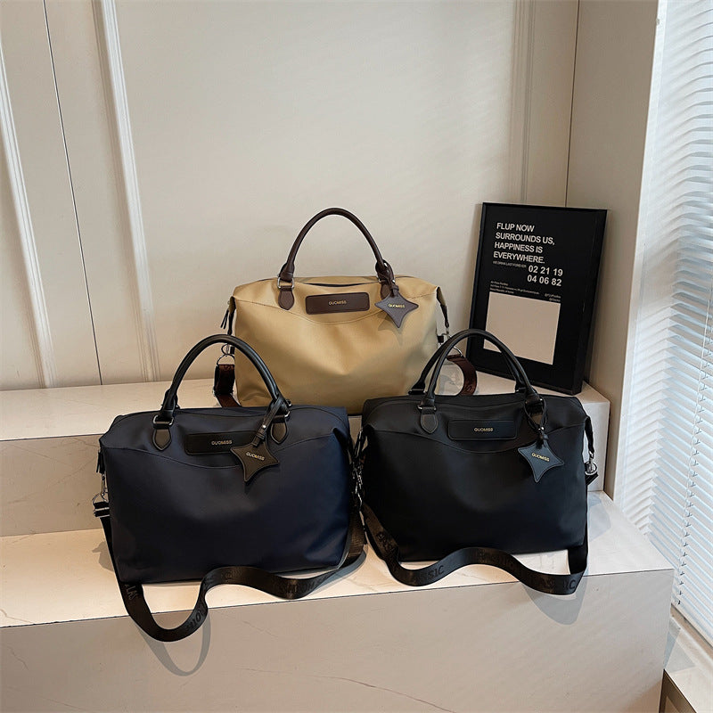 Elegant Travel Bag With Practical Compartments Bowlift