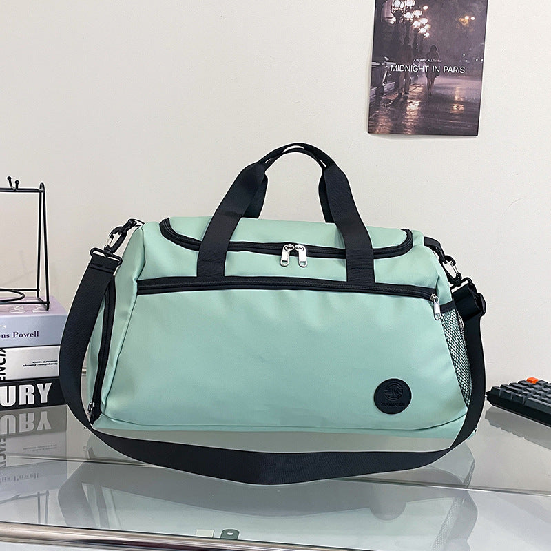 Multifunctional Sport and Travel Bag with Innovative Compartment System Bowlift